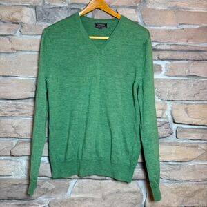 Express Modern Fit 100% Merino Wool V-Neck Sweater Green Men's M